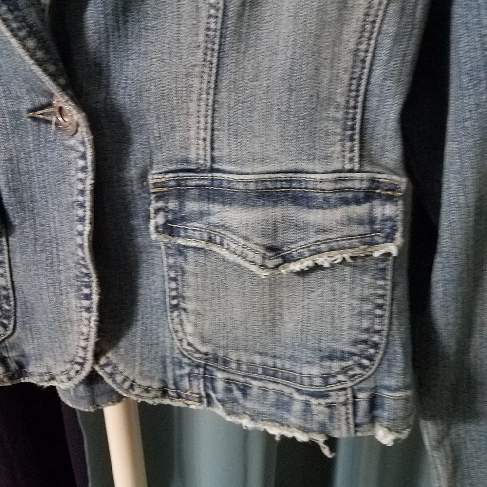 Denim jacket - Picture 2 of 5